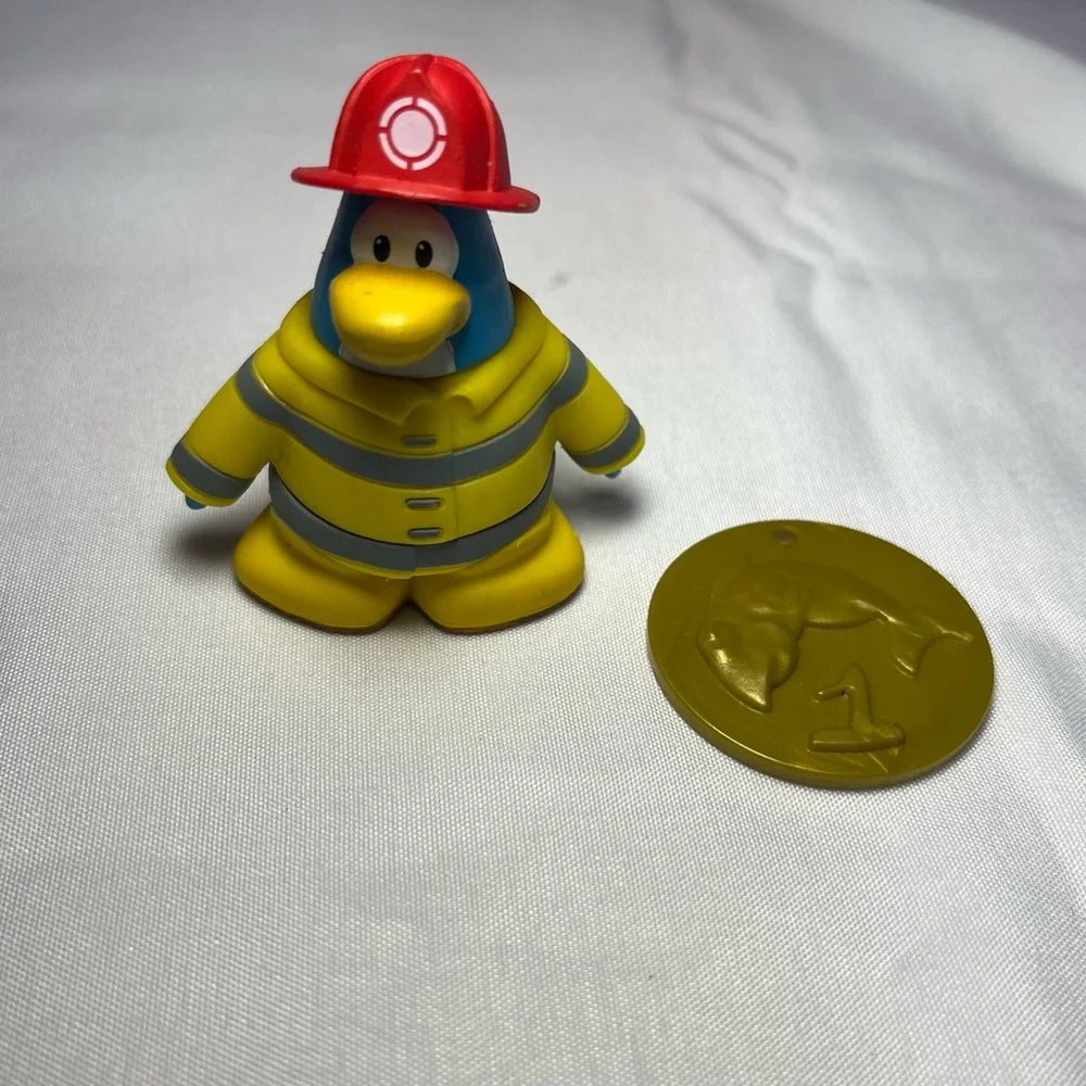 Club Penguin Firefighter 2in Figure Jakks Disney Mix 'N Match